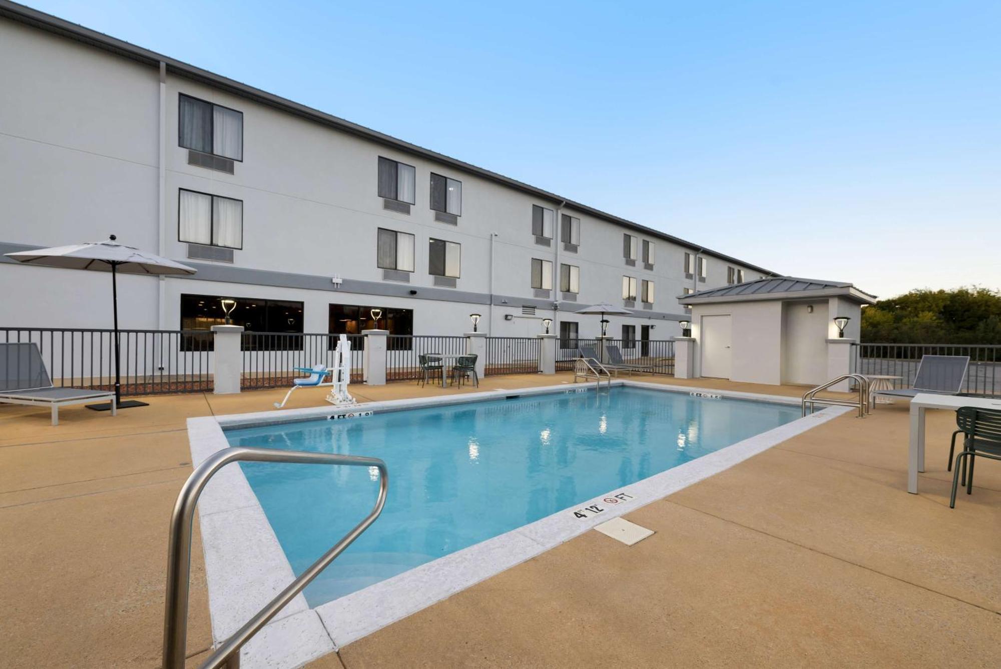 Spark By Hilton Tuscaloosa University Bagian luar foto
